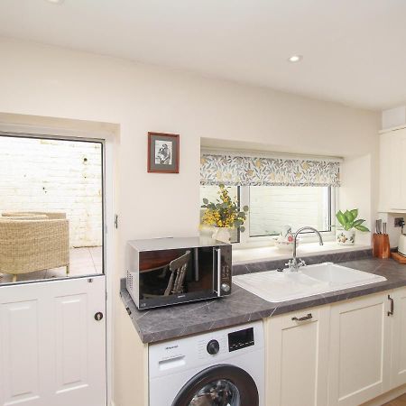 White Cottage Bere Regis Exterior foto